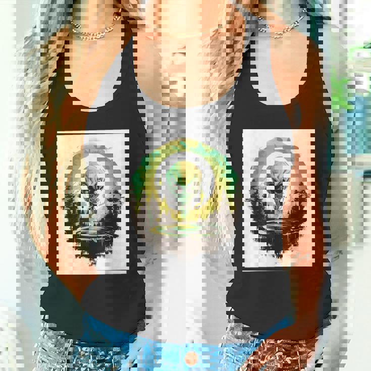 かわいいグリーンエイリアンヘッドufoスペースフェイス タンクトップ