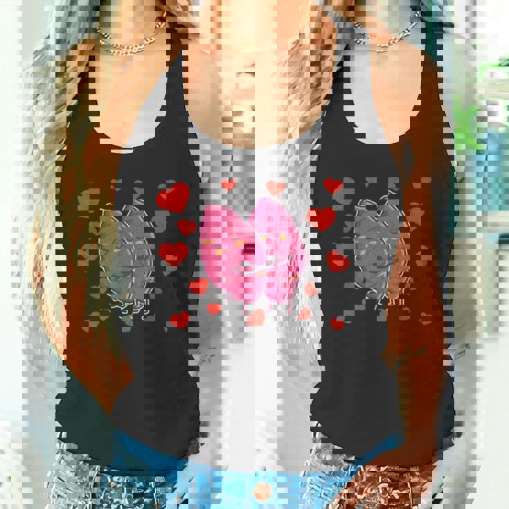 かわいいサツマイモ カップル ハグサツマイモ タンクトップ