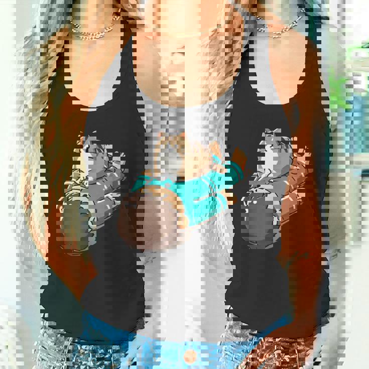 くつろぐ猫 Relaxing Cat タンクトップ