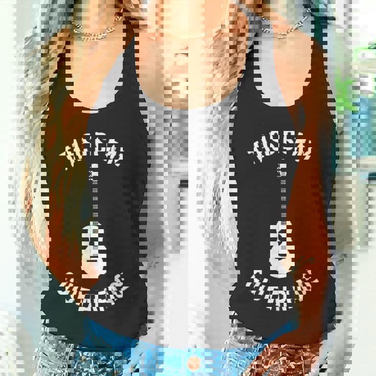 これは私のギターフェイスです ミュージシャン ギタリスト アコースティックギター タンクトップ