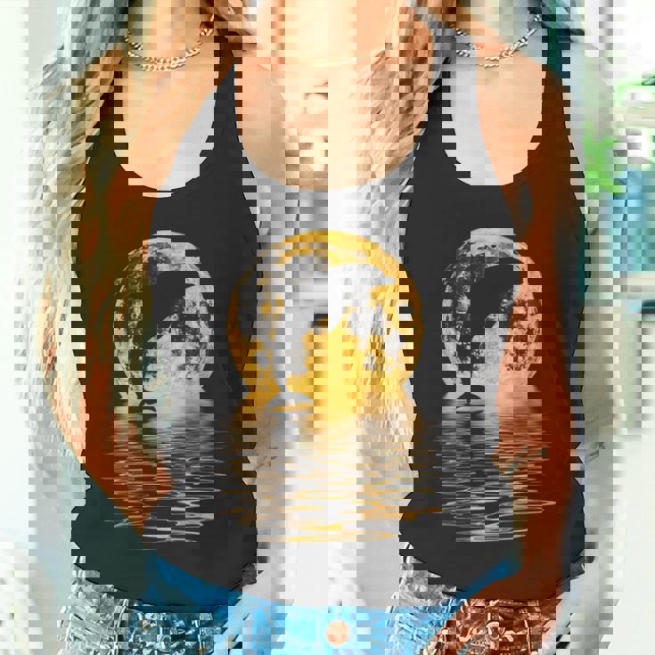 イルカ 海 夕日 月 反射 自然 恋人 ギフト タンクトップ