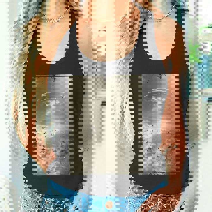 エイリアン Ufo の侵略 面白いハムスターの自撮り タンクトップ