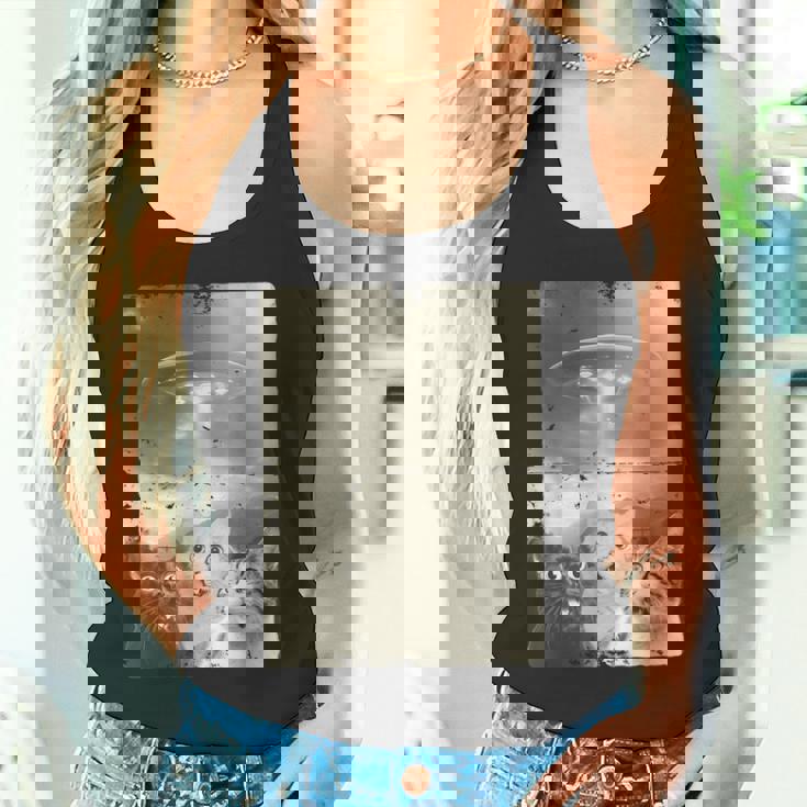 エイリアン Ufo ファニー キャッツ エイリアンの侵略猫 タンクトップ