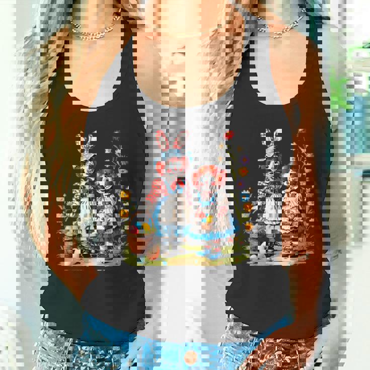 エッグハントにイースターバニーの耳を持つラガディアン。 タンクトップ