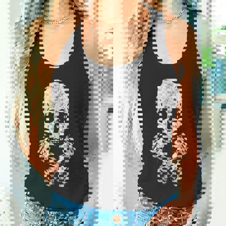 オートバイのホットロッドスカルとクロスボーンピストン タンクトップ