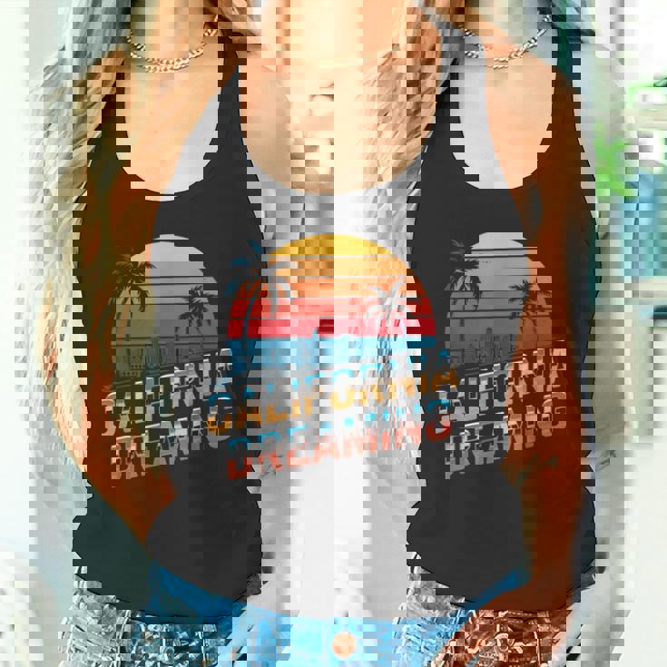 カリフォルニア ドリーミング サンセット ヤシの木 街並み タンクトップ