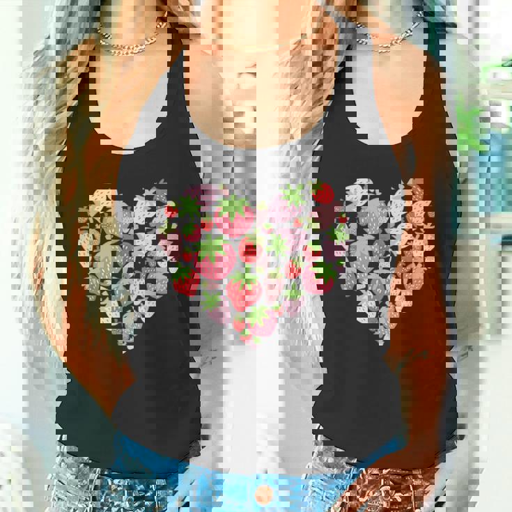 カワイイ ストロベリーハート コテージコア エステ ストロベリー タンクトップ