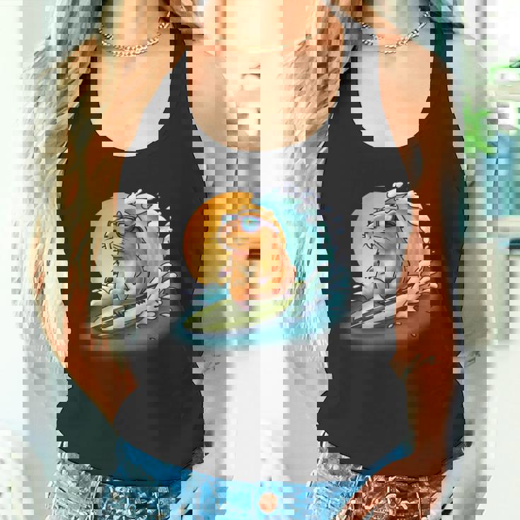 サングラスでサーフィンカピバラ タンクトップ