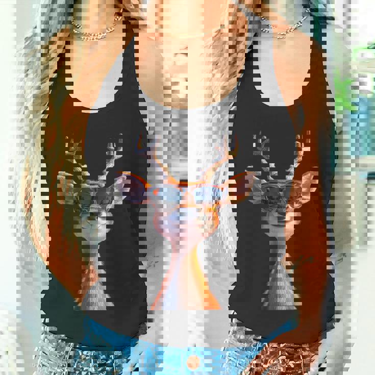 サングラスの角を持つ雄鹿狩猟鹿トナカイ赤鹿 タンクトップ