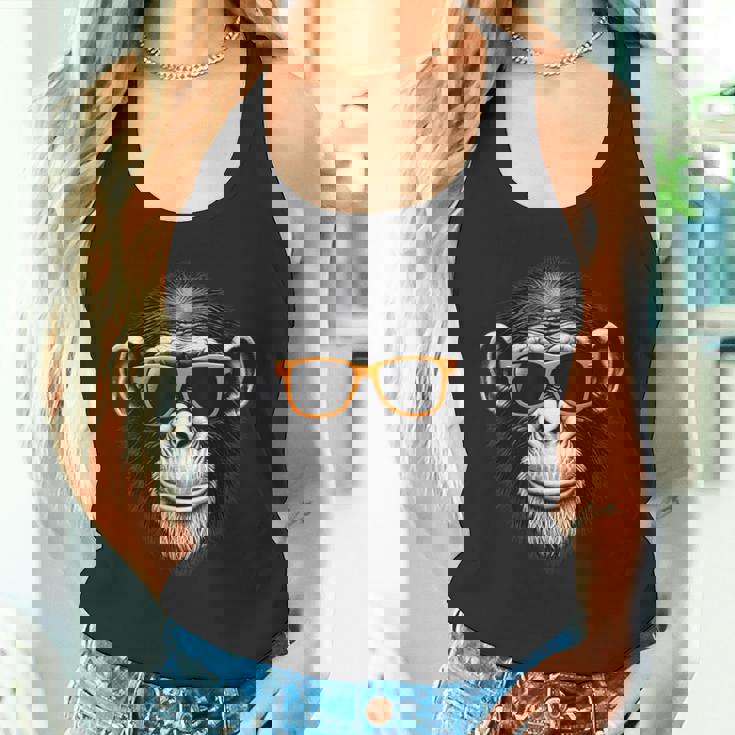 サングラスをかけたクールなチンパンジー猿グラフィックアート タンクトップ