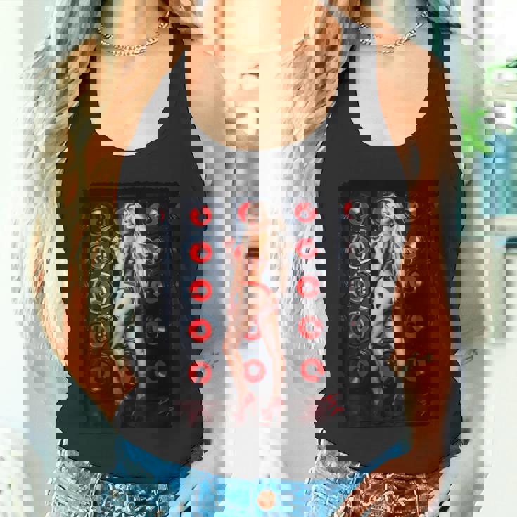 セクシーガールグラフィックtシャツ 赤いビキニを着たブロンドゴーゴーダンサー タンクトップ