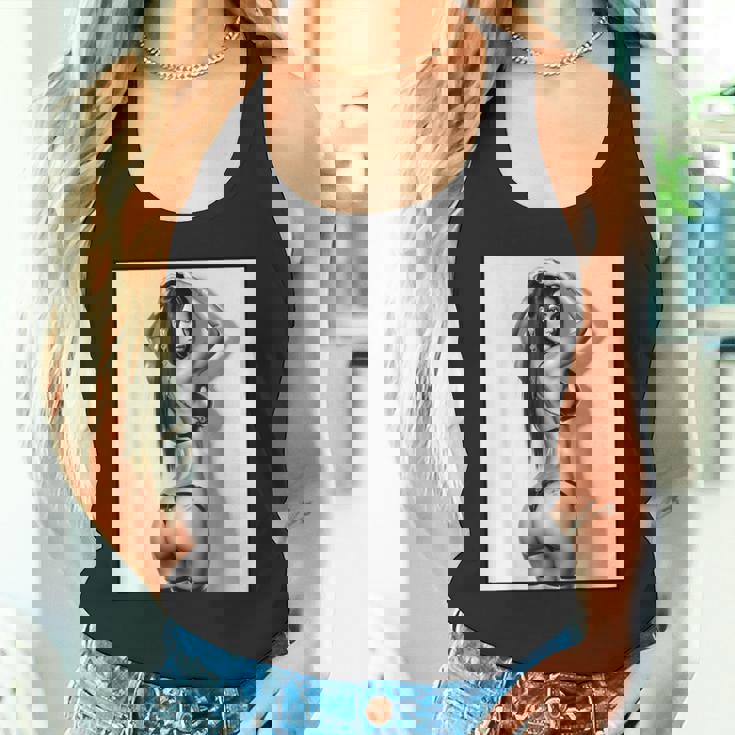 セクシーガールグラフィックtシャツ セクシーブルネットブーティーガール 3インチ B&W タンクトップ