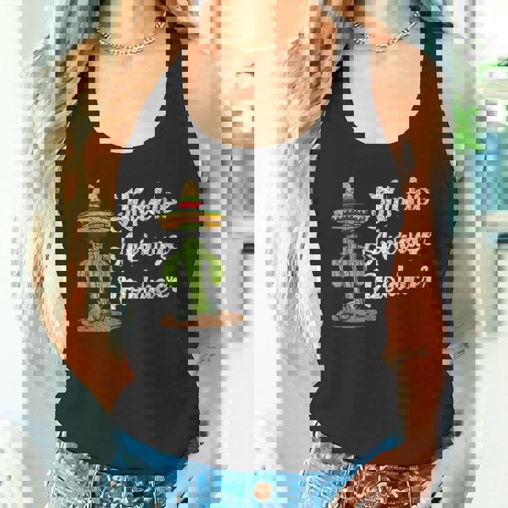 ソンブレロを持ったクールなサボテン メキシコのファン タンクトップ