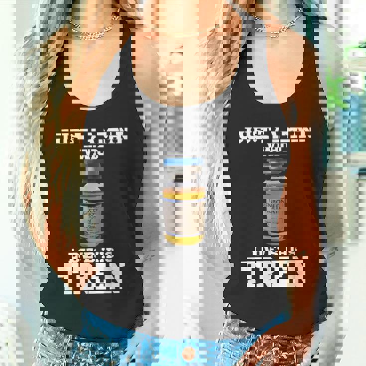 トレンを愛する男 タンクトップ