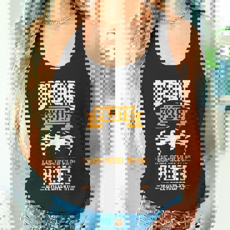 ドローンパイロットはモデル飛行機のパイロットのドローンを引き起こす タンクトップ