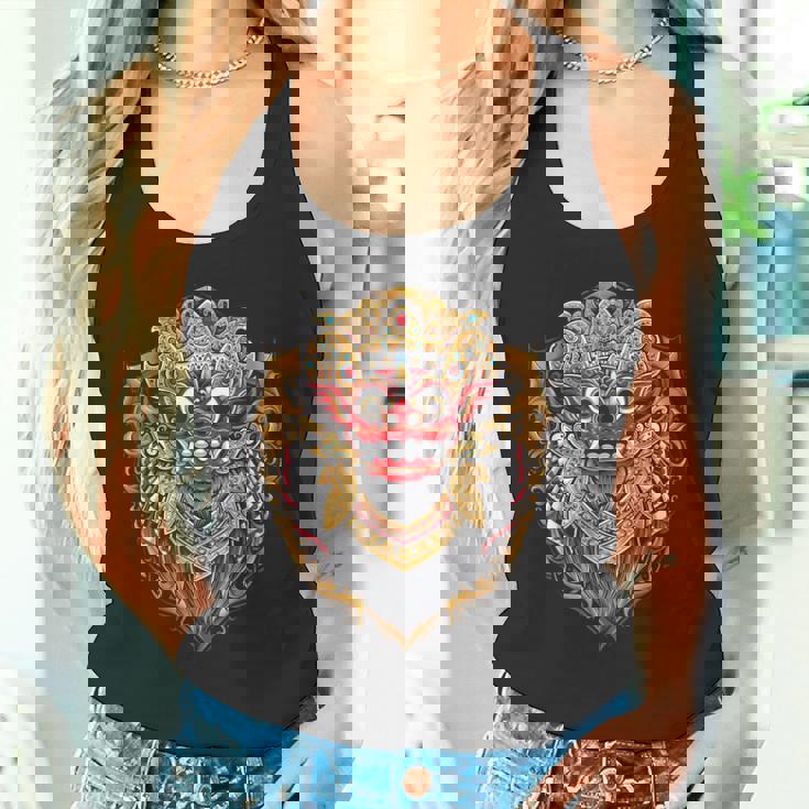 バリ島 バロンマスク バリの神話 邪悪な魔女 神殿 悪魔の女王 ガルダ 神 インドネシア 古い習慣 お土産 ウブド 伝統 タンクトップ