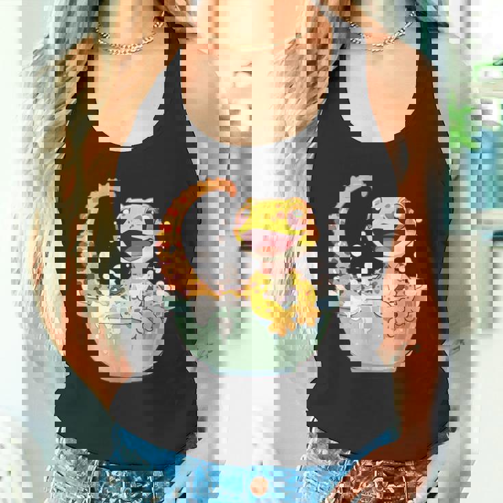 ヒョウモントカゲモドキ シャワー かわいい 野生動物 トカゲ タンクトップ