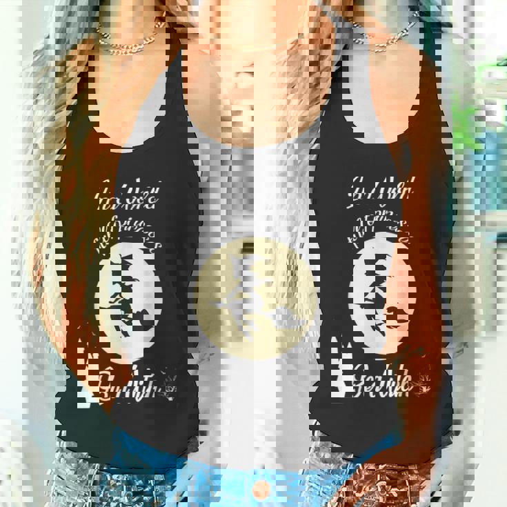 プリンセスがいっぱいの世界では魔女の月ハロウィンの贈り物になる タンクトップ