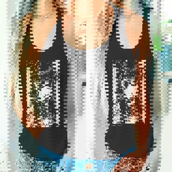 ホラーアニメマンガi日本の不気味なカワイイゴス タンクトップ