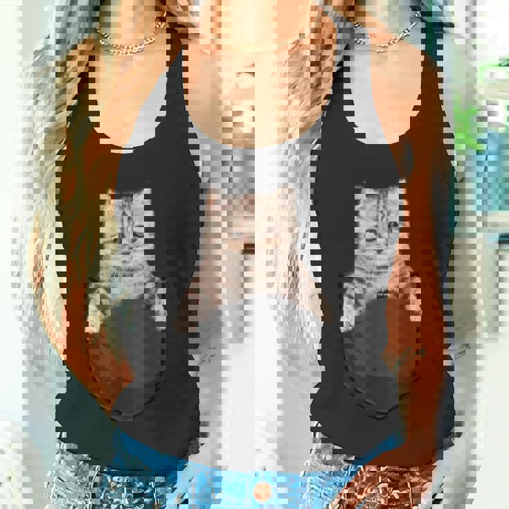 マンチカンポケットの中の猫猫好き タンクトップ