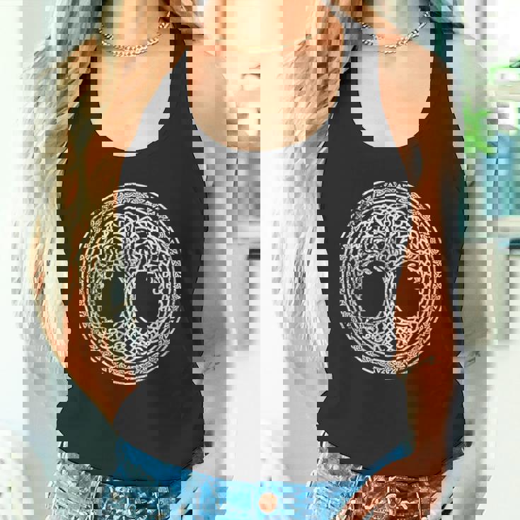 ユグドラシル タンクトップ