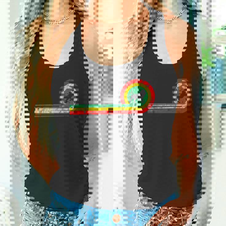 ラスタファリアンカラーのユダのライオン。ラスタとレゲエのファンに。 タンクトップ