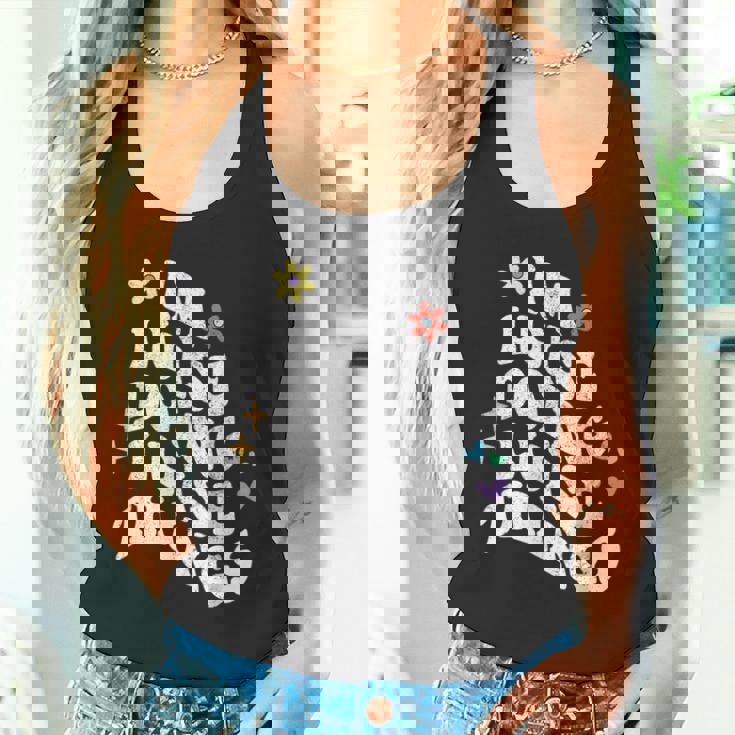 レトログルーヴィーなイム・ルイーズ Doing Luise Things 面白い母の日 タンクトップ