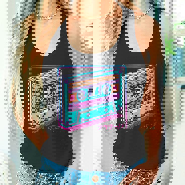 レトロヴェイパーウェイブカセット ロフィ アニメ 日本の美学 タンクトップ