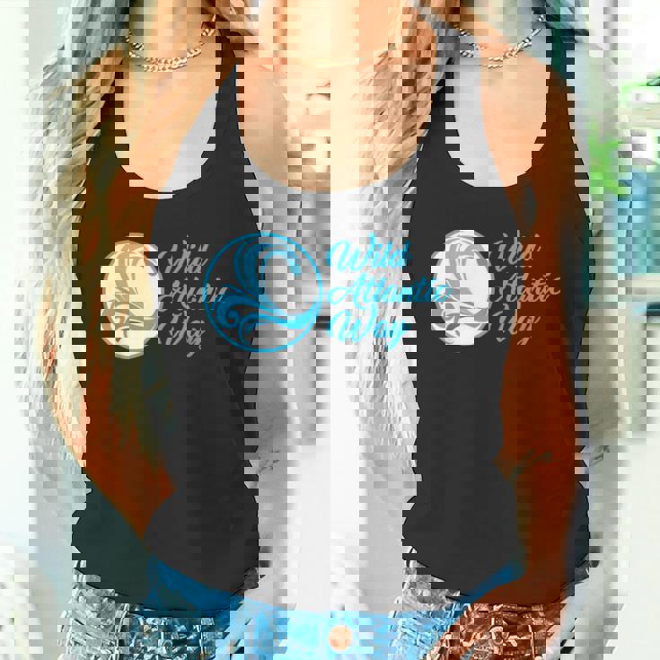 ワイルドアトランティックウェイ ホリデー アイルランド モーターホーム コテージホテル タンクトップ