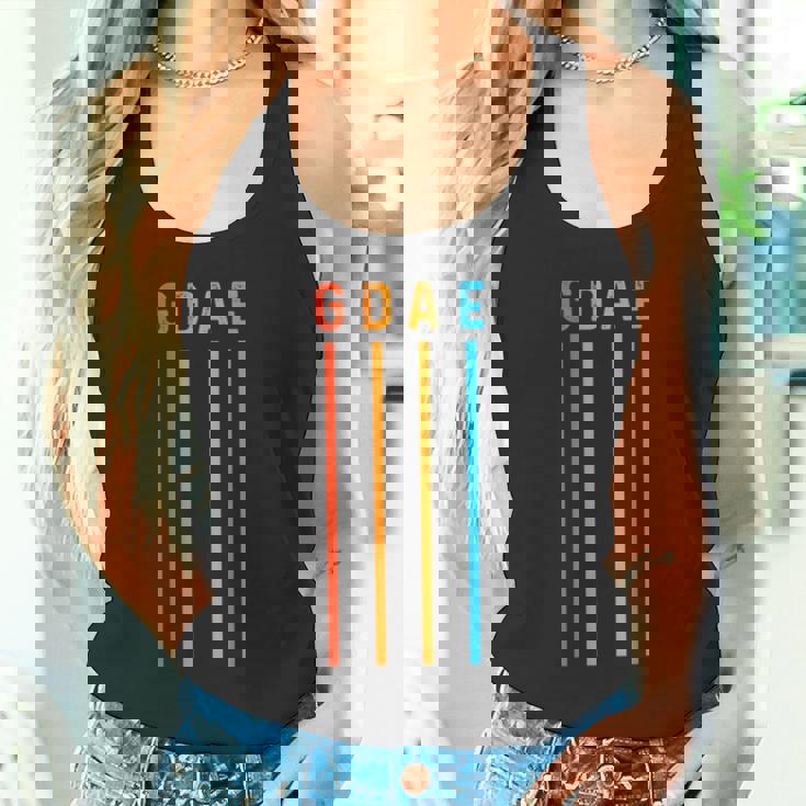 ヴァイオリン弦 音楽理論 オーケストラ ヴァイオリニスト奏者 タンクトップ