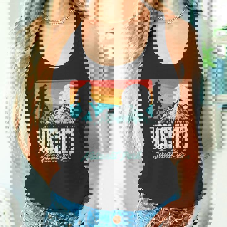 ヴィンテージ ヨセミテ国立公園 ビッグフット 山脈 グラフィック タンクトップ