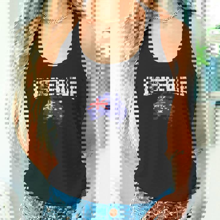 ヴィンテージオーストラリア地図、オーストラリア国旗お土産tシャツ。 タンクトップ