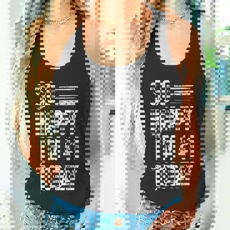 今日で41歳、おめでとう。 タンクトップ