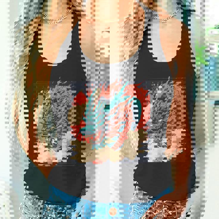 大胆でクールな外観の素晴らしい日本のドラゴン。 タンクトップ