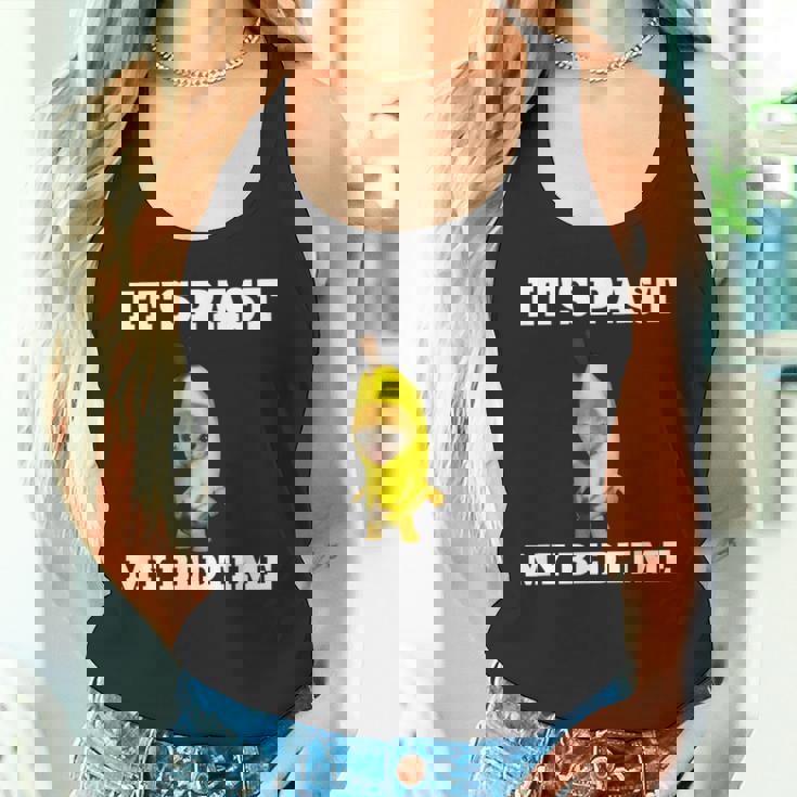 寝る時間が過ぎた面白い猫のミーム タンクトップ