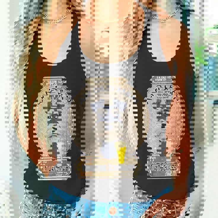 幸せはビールを持った老人にある ミニチュア・シュナウザー タンクトップ