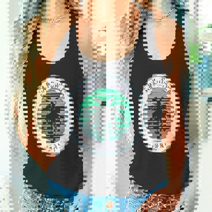 日本 奄美大島 タンクトップ