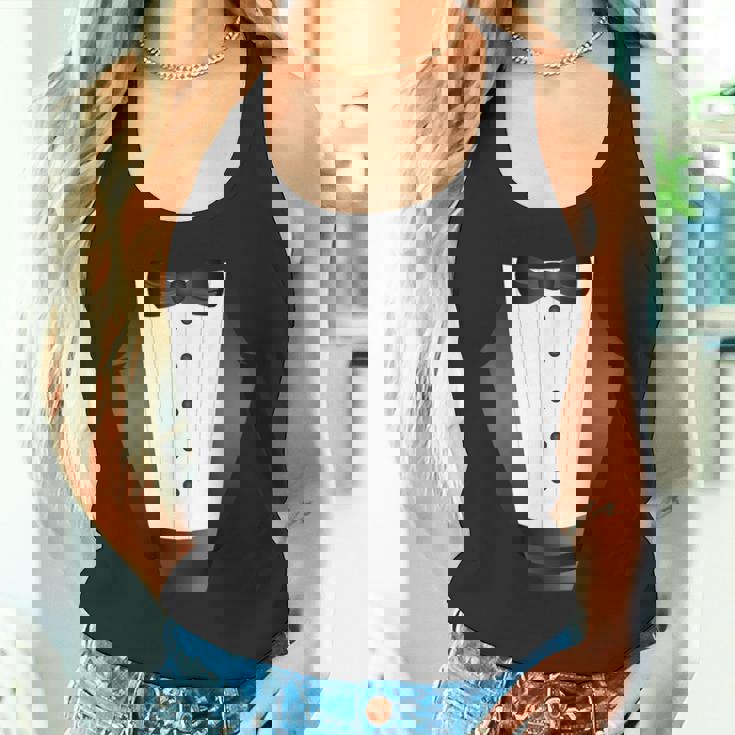 楽しいブラックタイ イベント チーム 新郎 フェイク タキシード タンクトップ