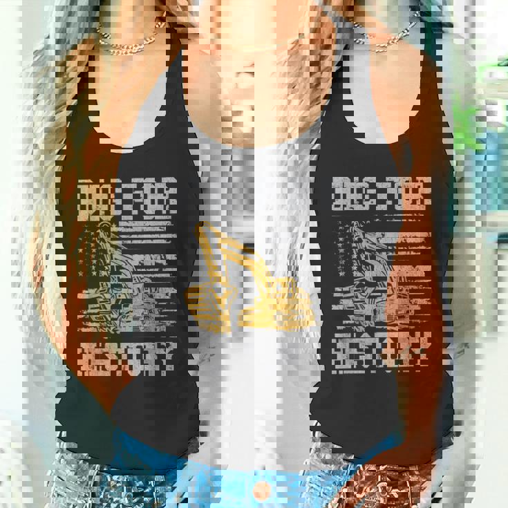 歴史を掘り起こす タンクトップ