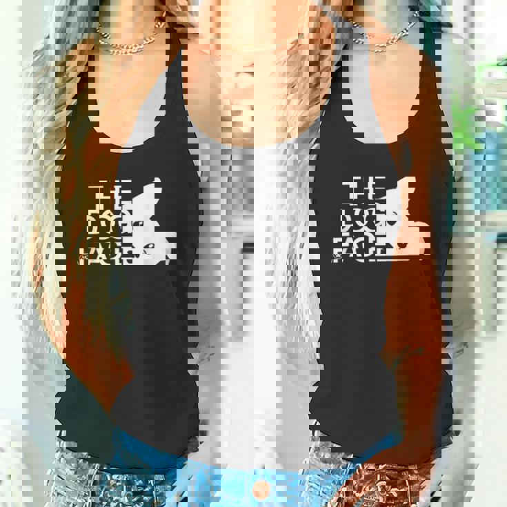 犬の顔のデザイン The Dog Face タンクトップ