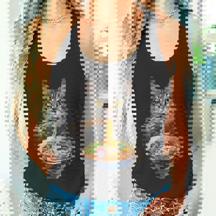 猫がラーメンを食べる リアル タンクトップ