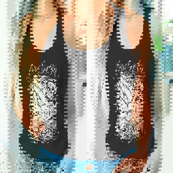 神だけが私を裁くことができるローライダーアートチカーノカルチャー タンクトップ