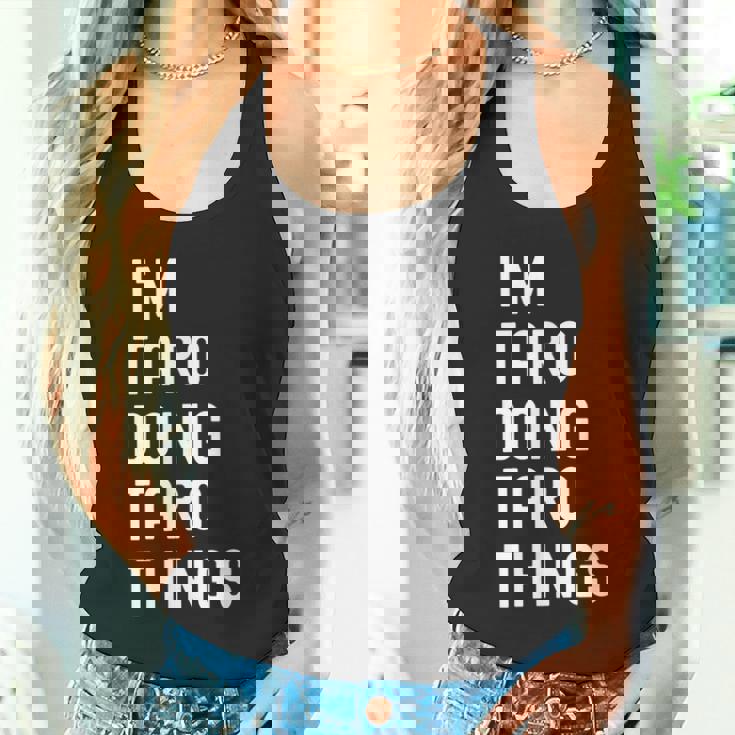 私は Taroです。Taro が行うことを行う。 タンクトップ