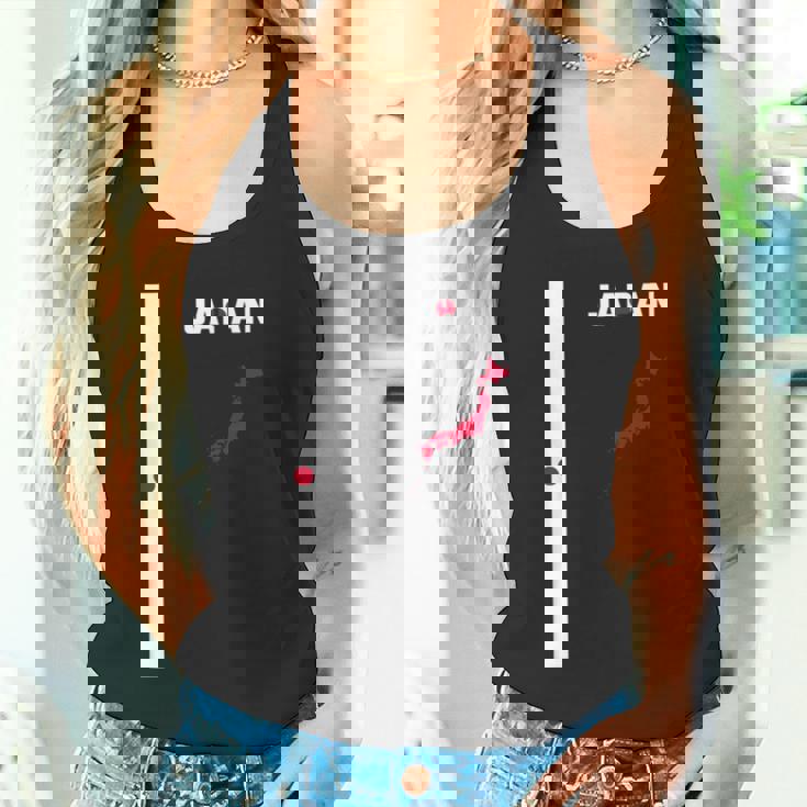 縦型日本国旗、文字「Japan」&シルエットマップ タンクトップ