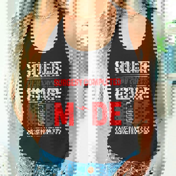 肩の手術 怪我 回復 リハビリ 骨折 骨折 タンクトップ