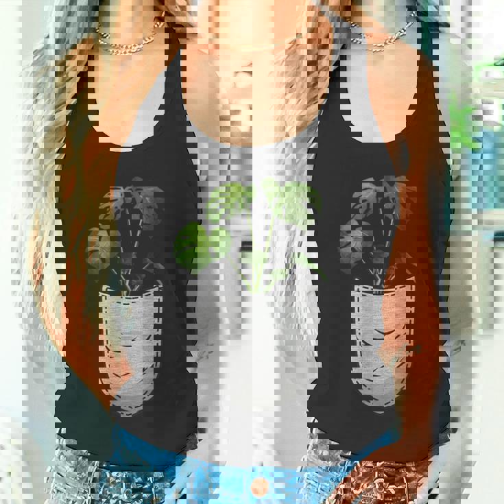 胸ポケットにモンステラ タンクトップ