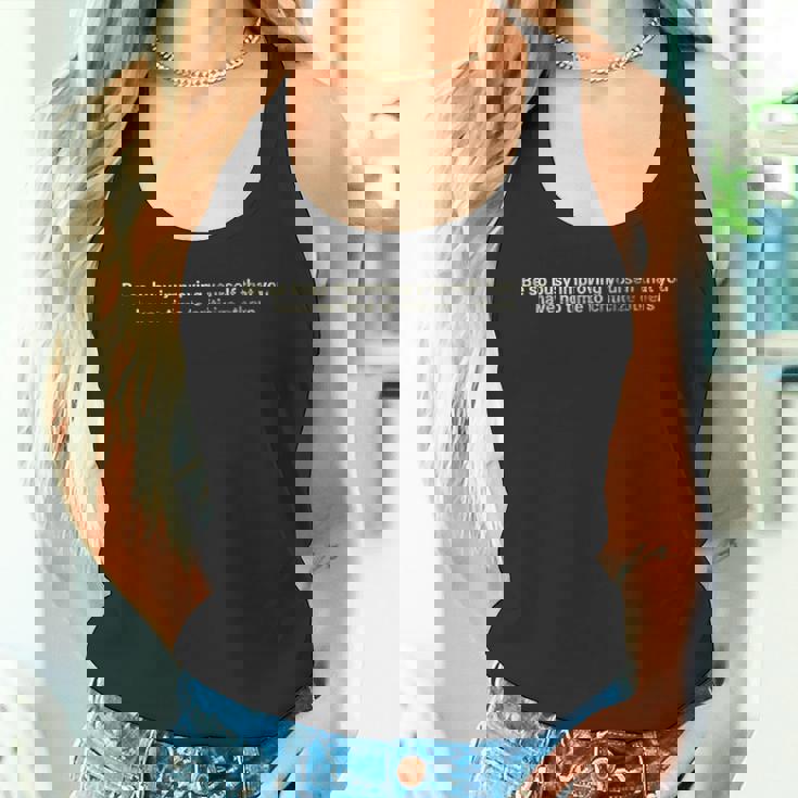 自分自身を改善するのに忙しく やる気を起こさせましょう。 タンクトップ