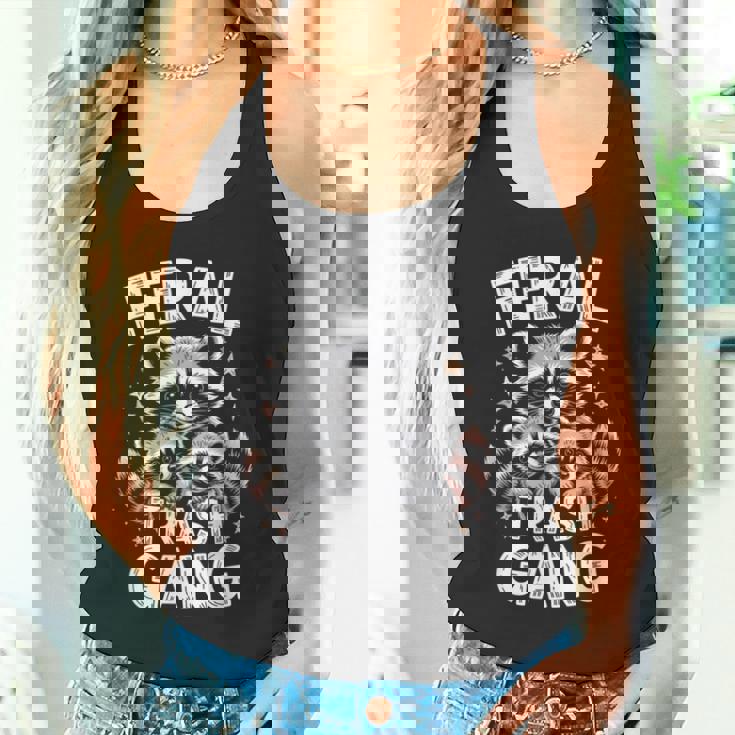 野良ゴミ・ギャング、アライグマ・ファミリーで楽しむ タンクトップ