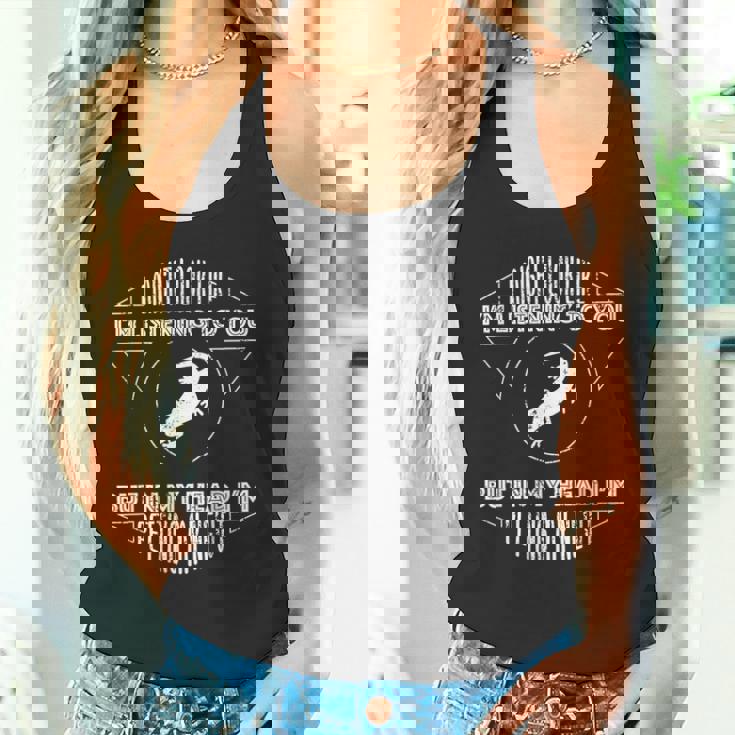 頭の中でイモリを撫でている タンクトップ