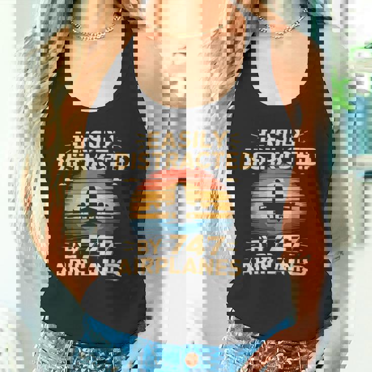 飛行機 簡単 気を取られる 747 飛行機 面白い パイロット タンクトップ